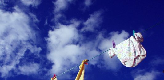 Kako prati odeću za bebe?